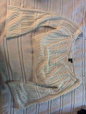 Windsor Cream Open-Knit Off-the-Shoulder Cropped Sweater size L